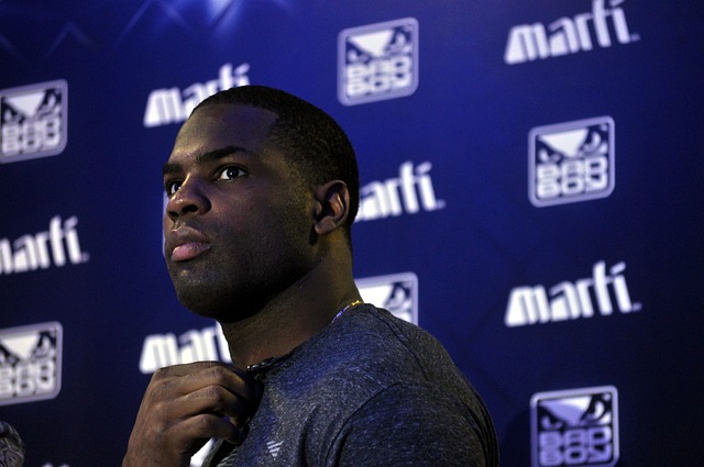 前所未有的 前所未有的